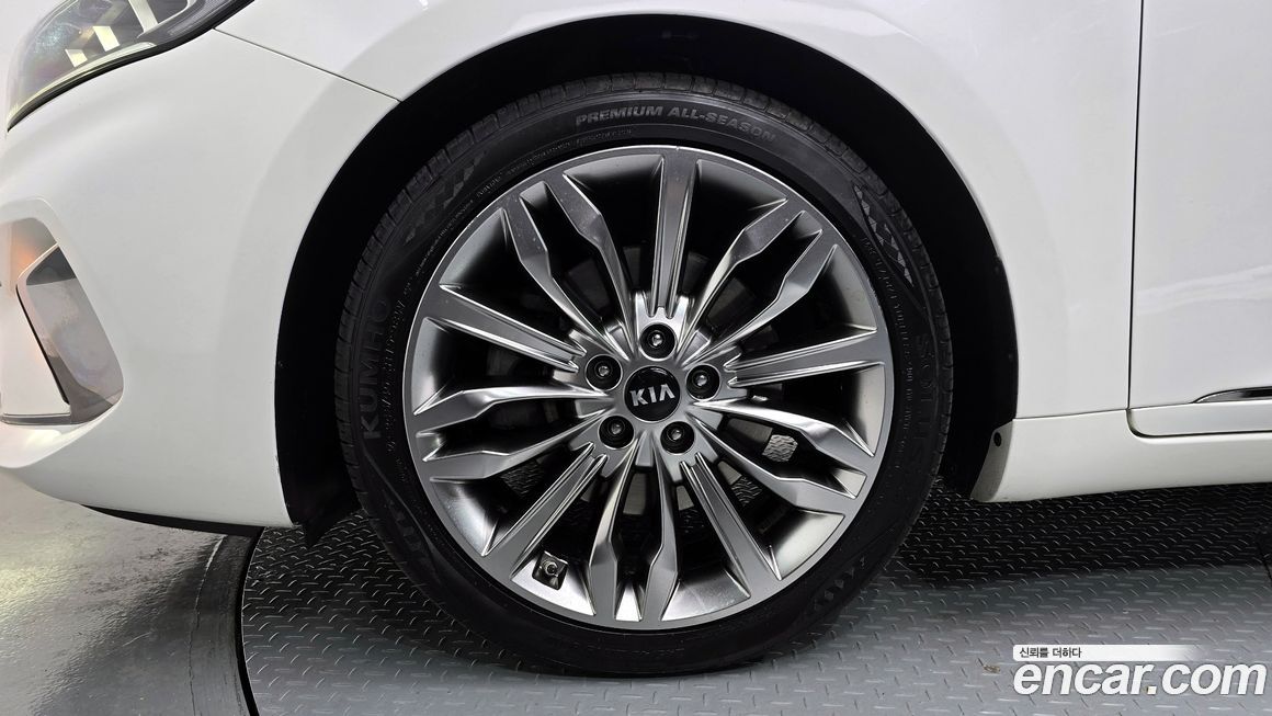 Kia K7 2020