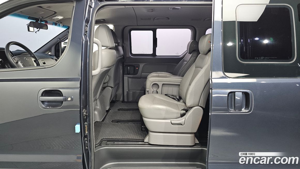 Hyundai Starex 2017