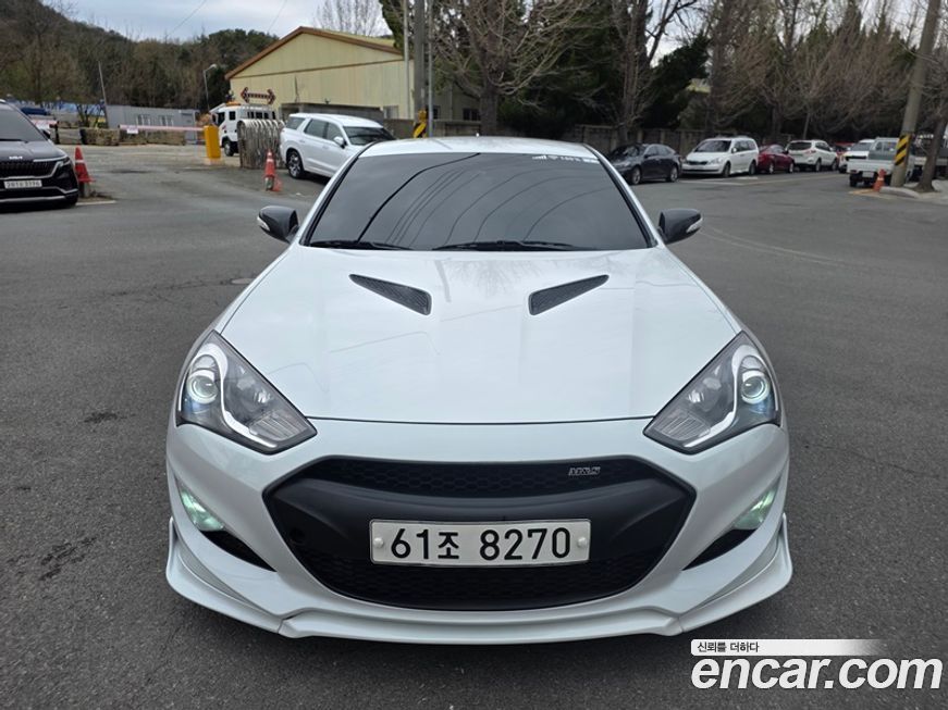 Hyundai Genesis 2014