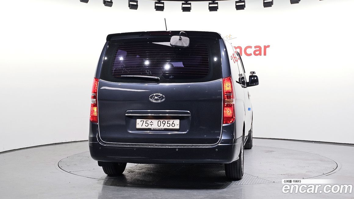 Hyundai Starex 2017