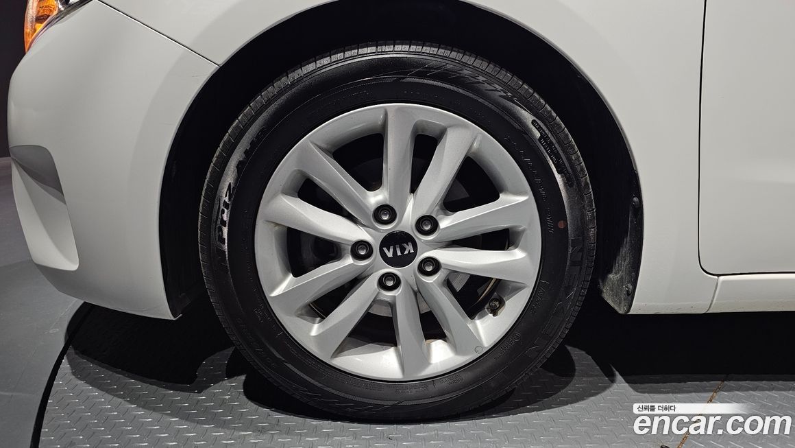 Kia K3 2017