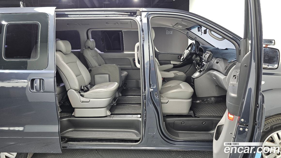 Hyundai Starex 2017