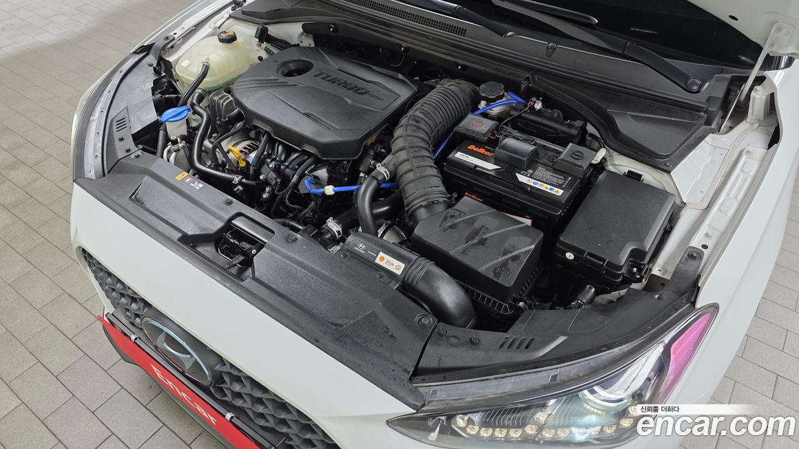 Hyundai Veloster 2019