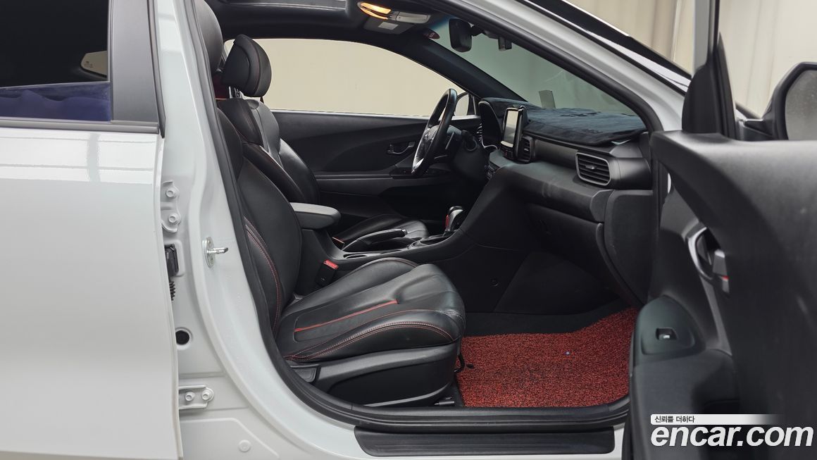 Hyundai Veloster 2019