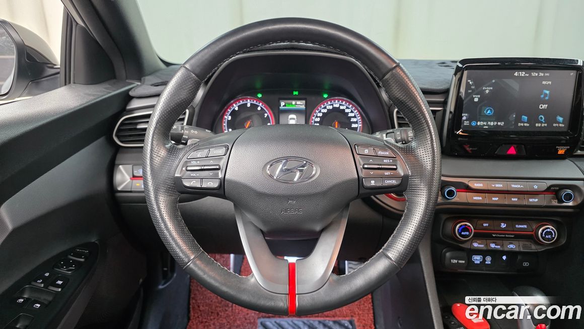 Hyundai Veloster 2019