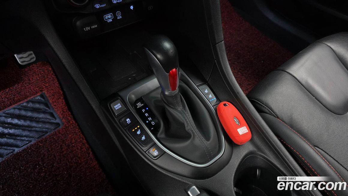 Hyundai Veloster 2019