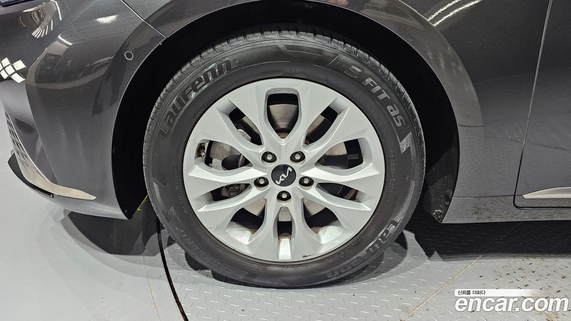 Kia K8 2023
