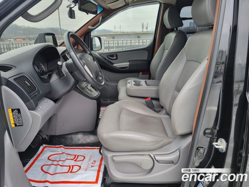 Hyundai Starex 2020