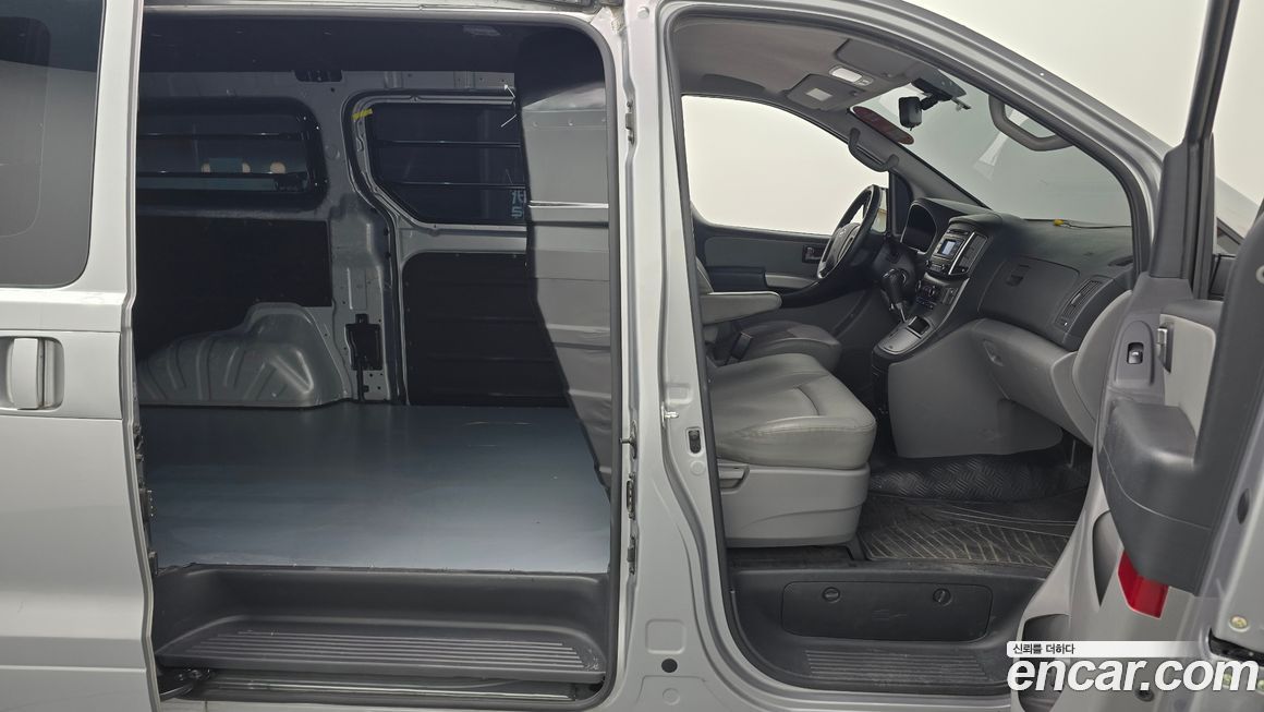 Hyundai Starex 2019