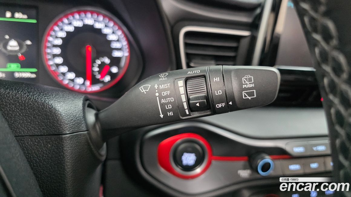 Hyundai Veloster 2019