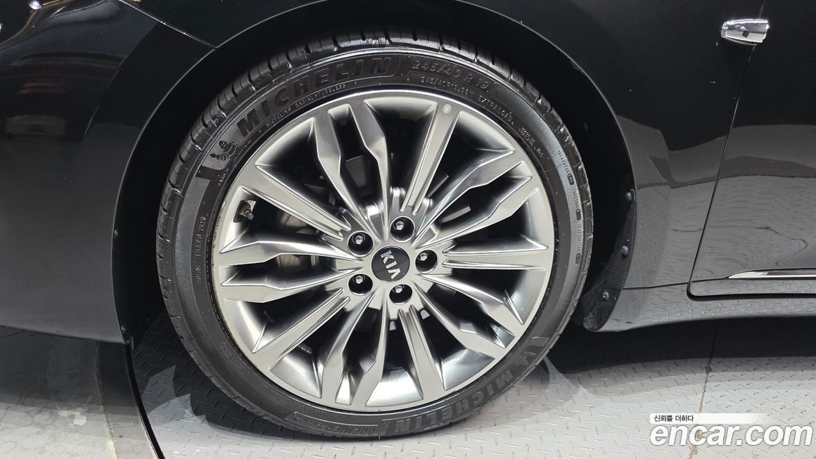 Kia K7 2020