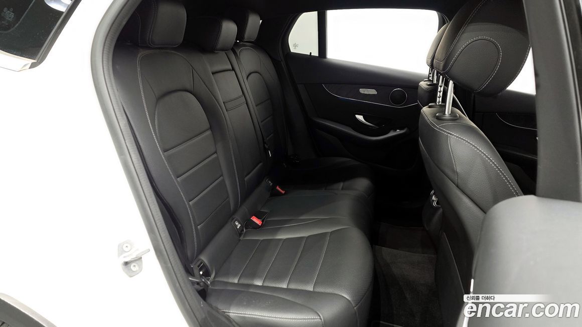 Mercedes-Benz GLC-Class 2019