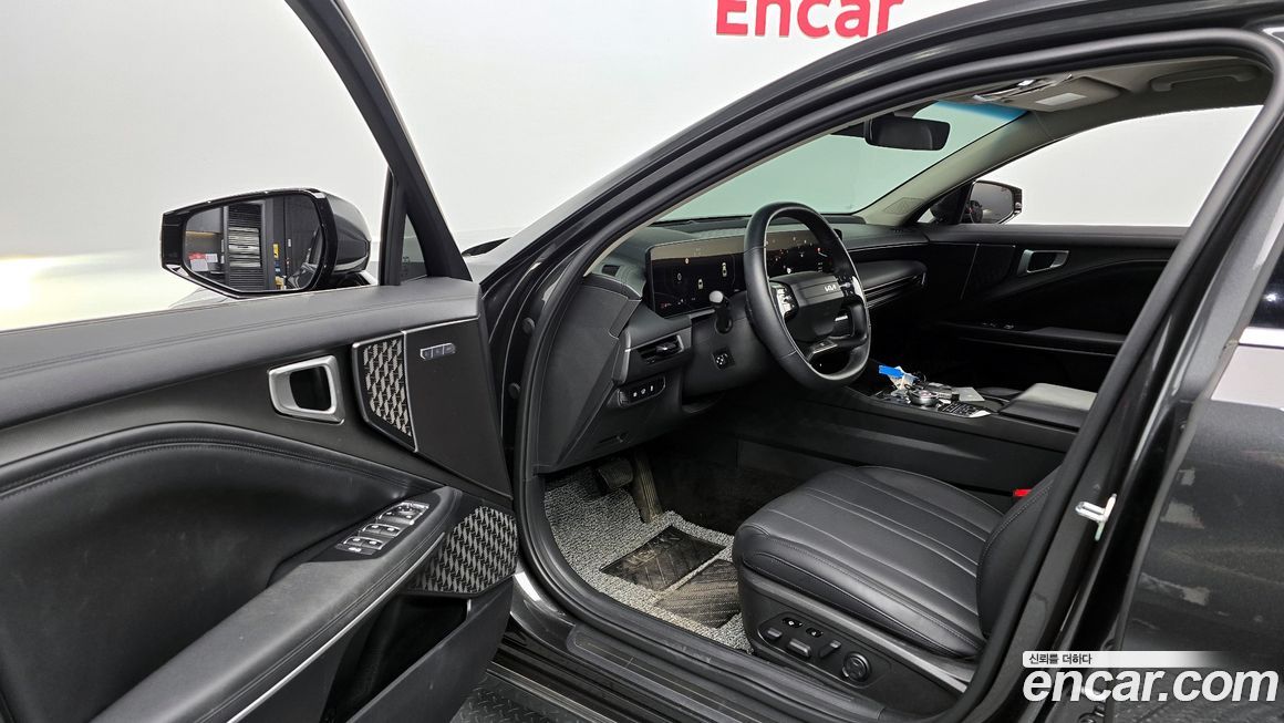 Kia K8 2025