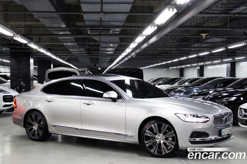Volvo S90 2022