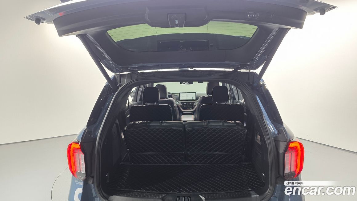 Ford Explorer 2025