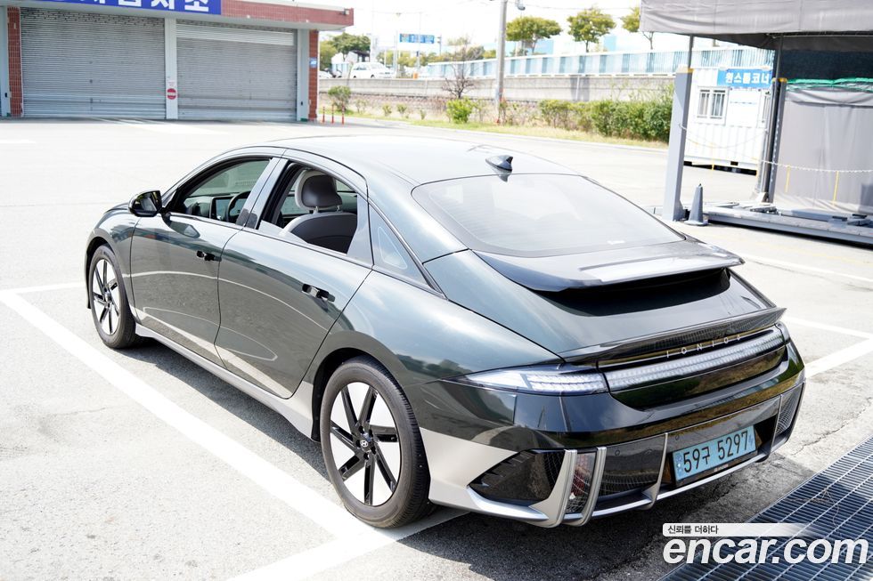 Hyundai Ioniq6 2023