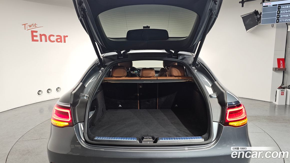 Mercedes-Benz GLC-Class 2020