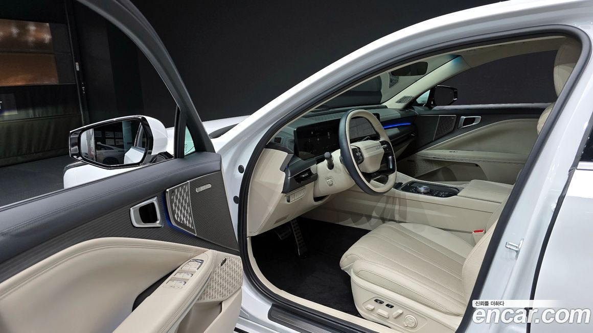 Kia K8 2025