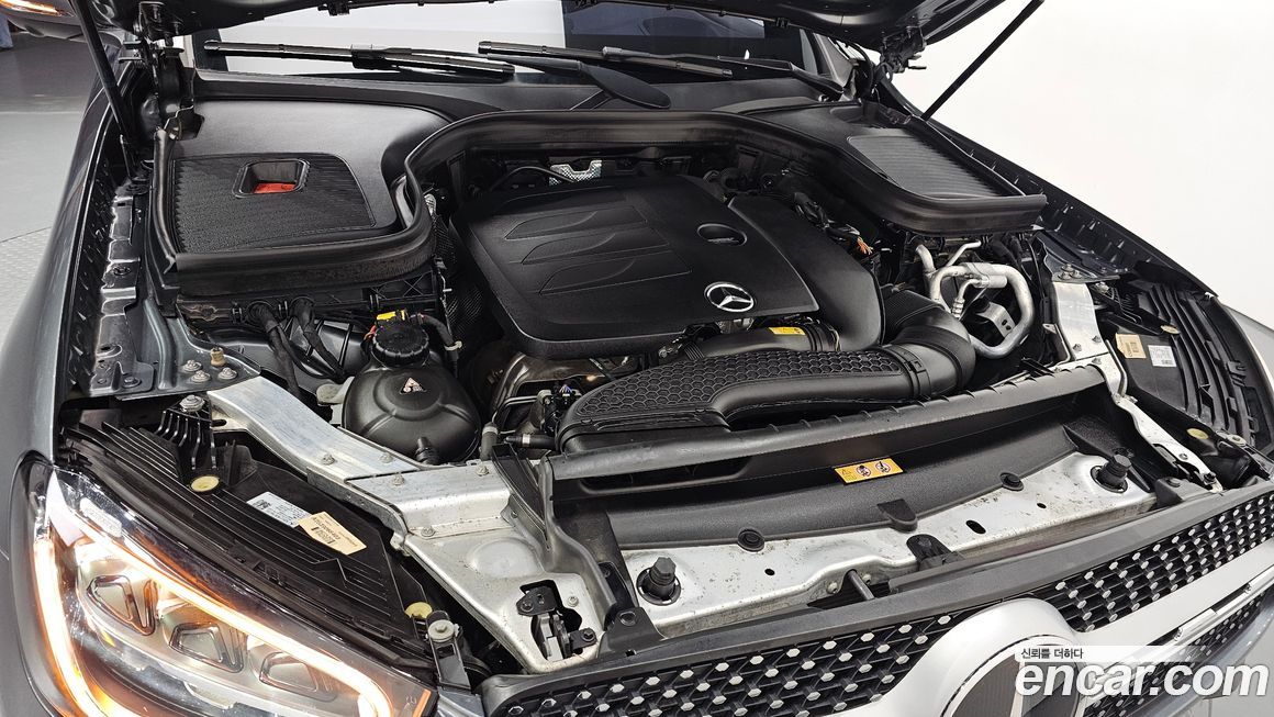 Mercedes-Benz GLC-Class 2022