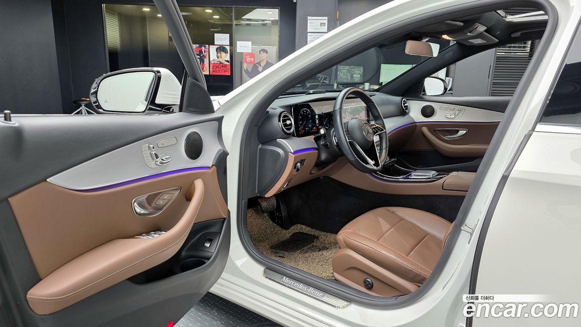 Mercedes-Benz E-Class 2021