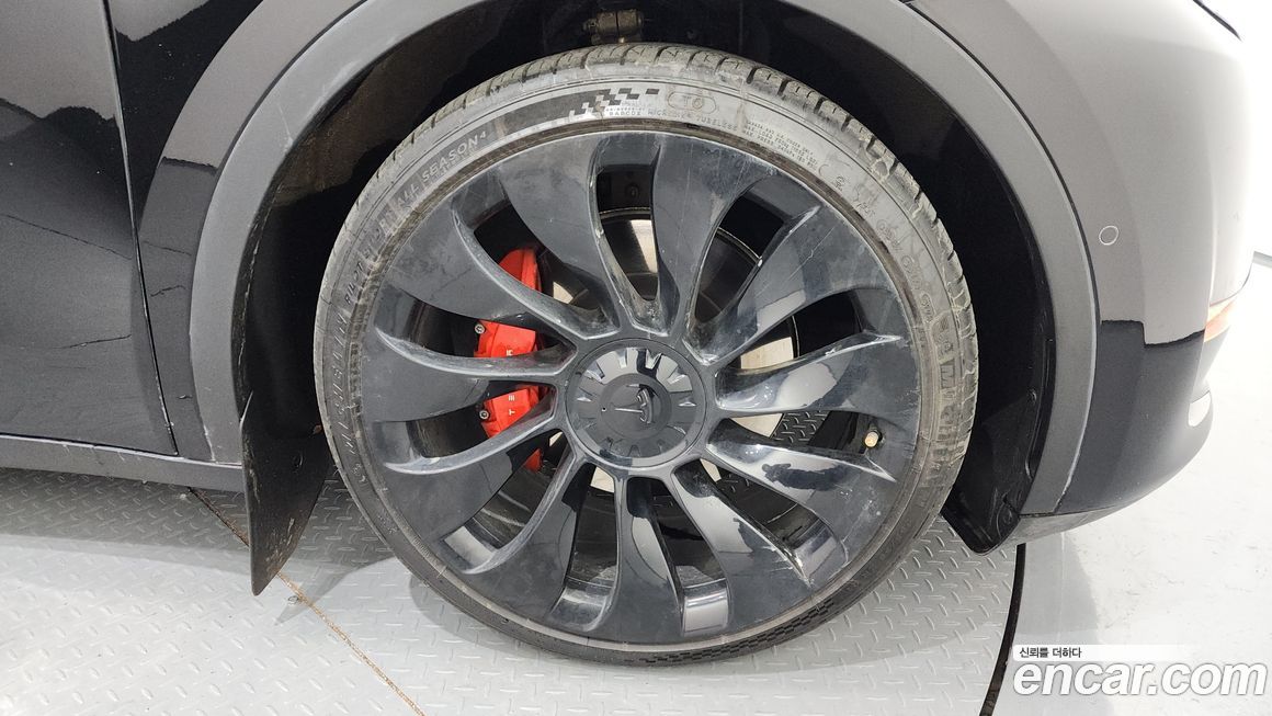 Tesla Model Y 2022