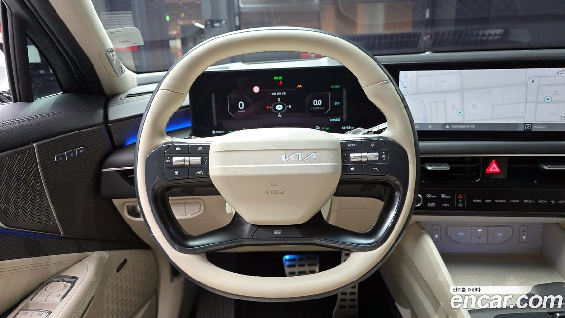 Kia K8 2025