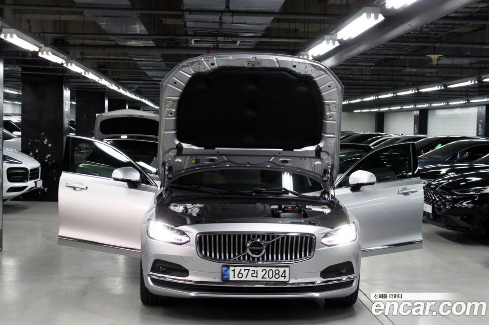 Volvo S90 2022