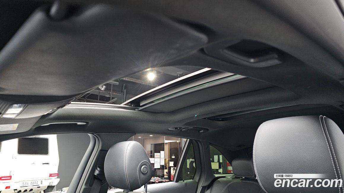 Mercedes-Benz GLC-Class 2022