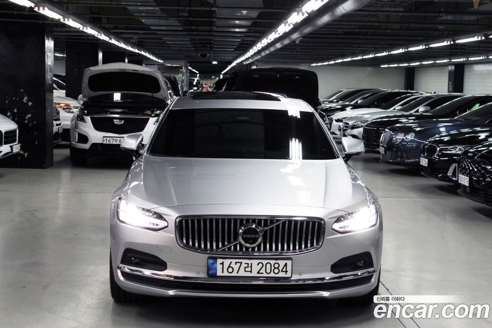 Volvo S90 2022