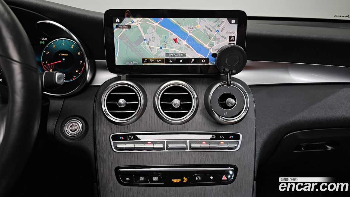 Mercedes-Benz GLC-Class 2020