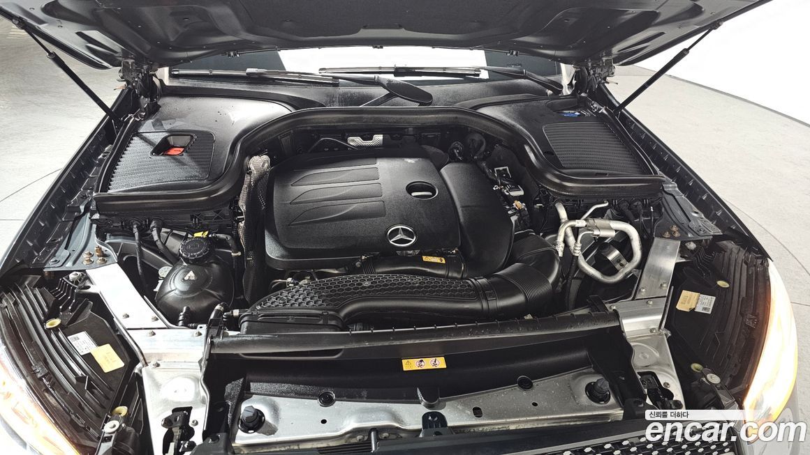 Mercedes-Benz GLC-Class 2020