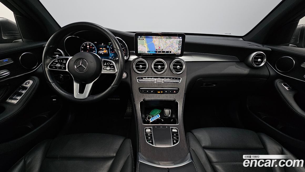 Mercedes-Benz GLC-Class 2022