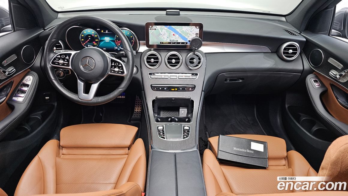 Mercedes-Benz GLC-Class 2020