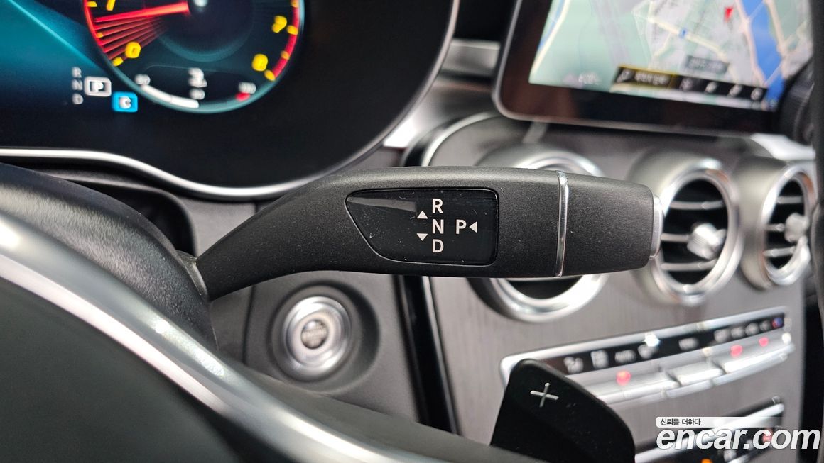 Mercedes-Benz GLC-Class 2020