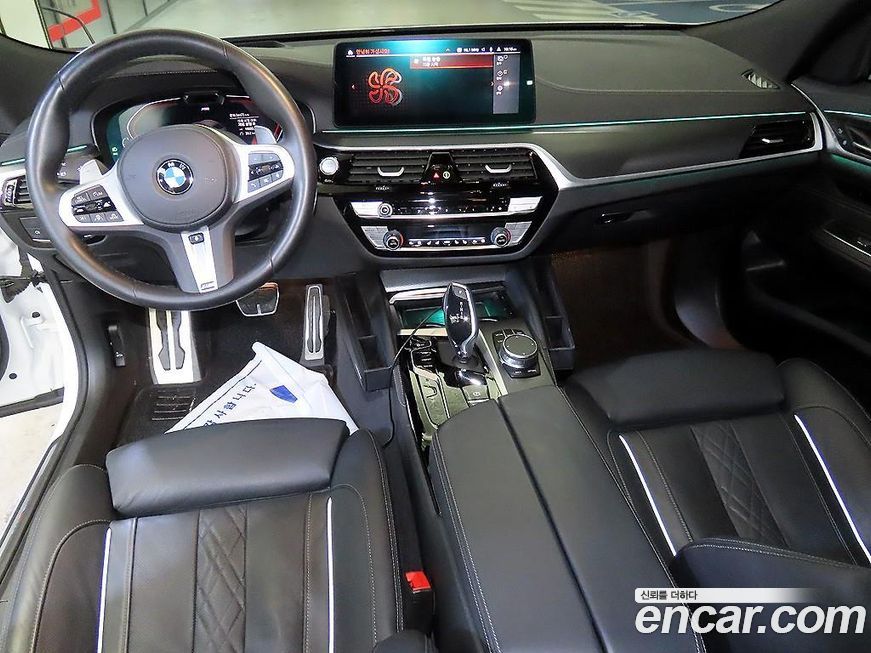 BMW Gran Turismo 2023