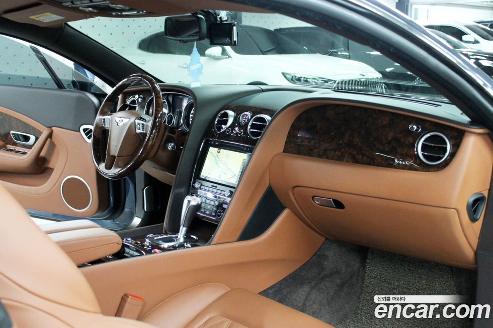 Bentley Continental 2015