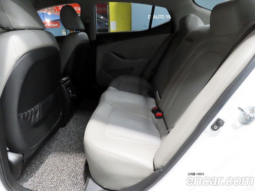 Kia K5 2012