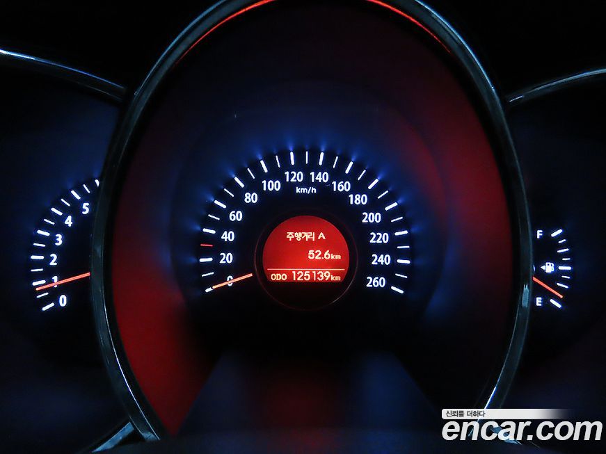 Kia K5 2012