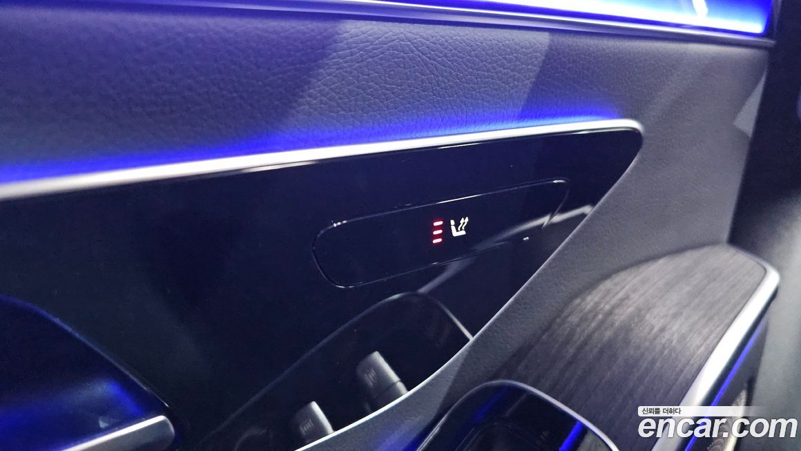 Mercedes-Benz S-Class 2021