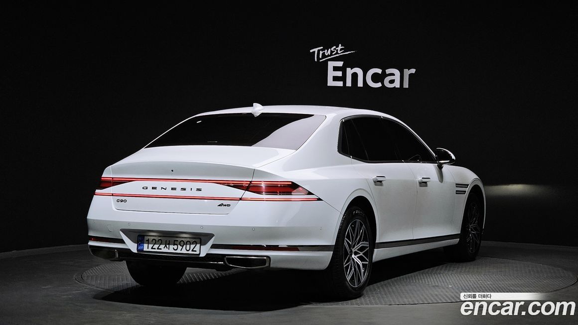 Genesis G90 2023