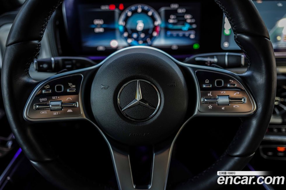 Mercedes-Benz G-Class 2023