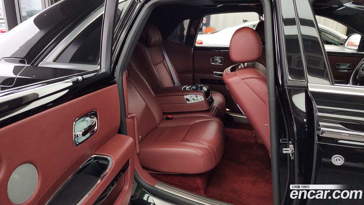 Rolls-Royce Ghost 2019