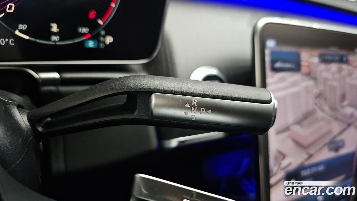 Mercedes-Benz S-Class 2021