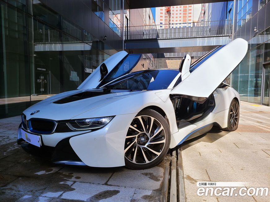 BMW i8 2016