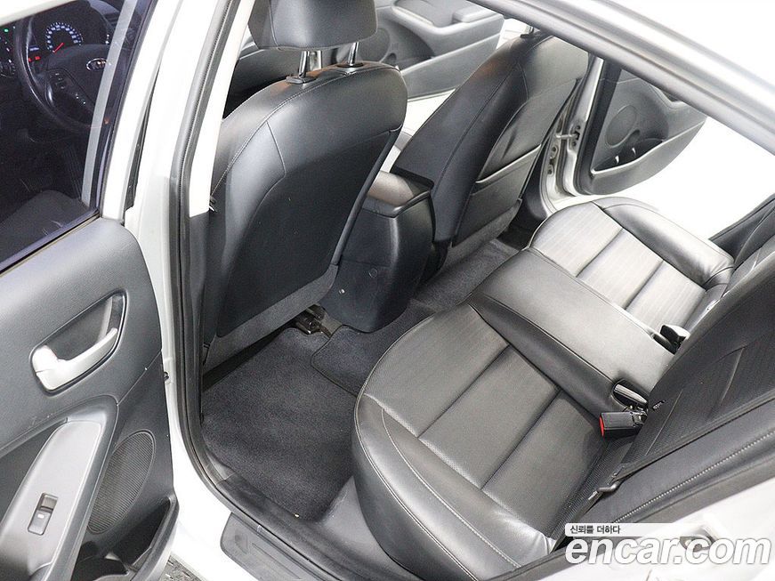 Kia K3 2018