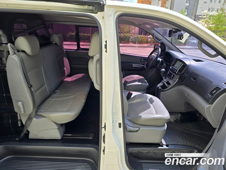 Hyundai Starex 2017