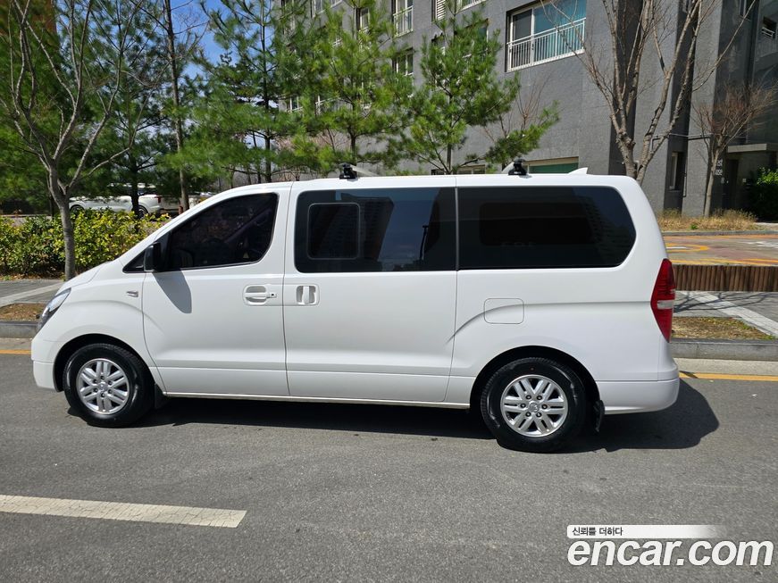 Hyundai Starex 2017