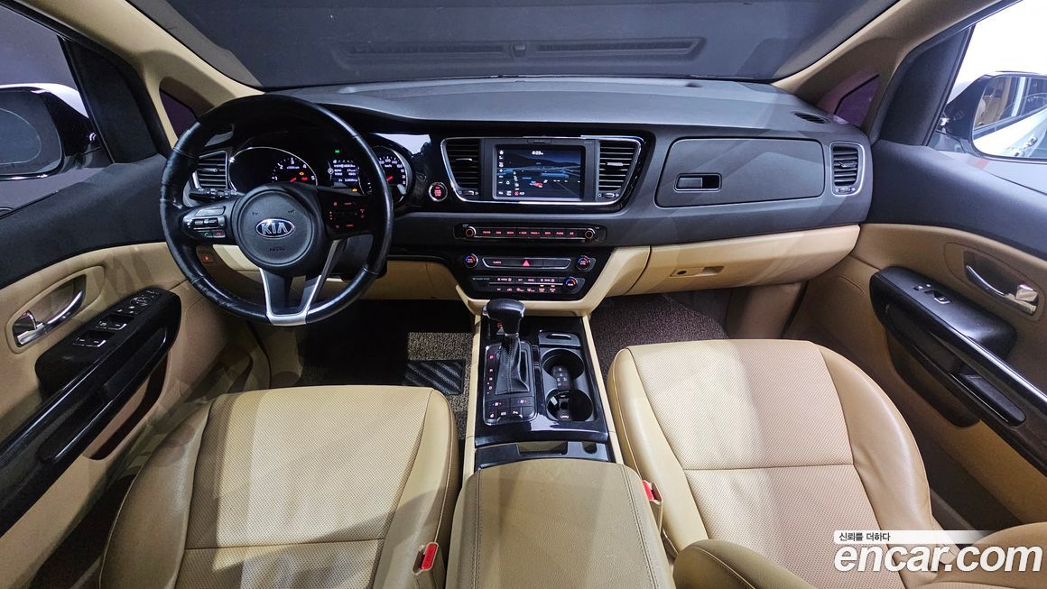 Kia Canival 2017