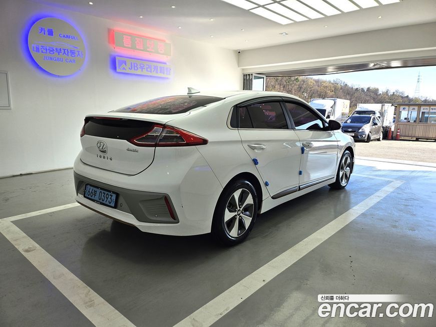 Hyundai Ioniq 2017