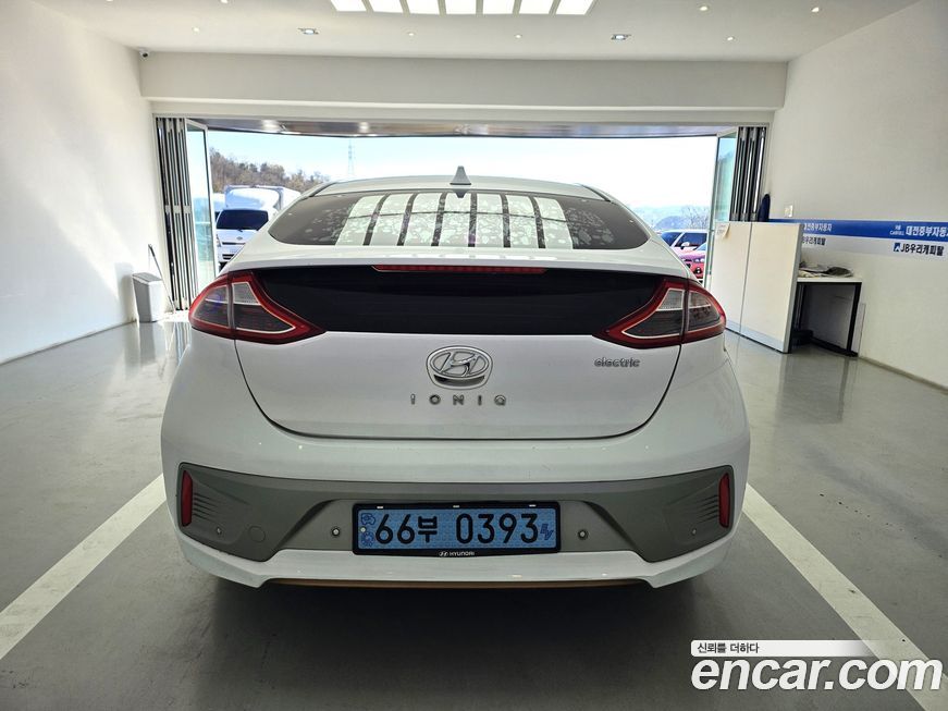 Hyundai Ioniq 2017